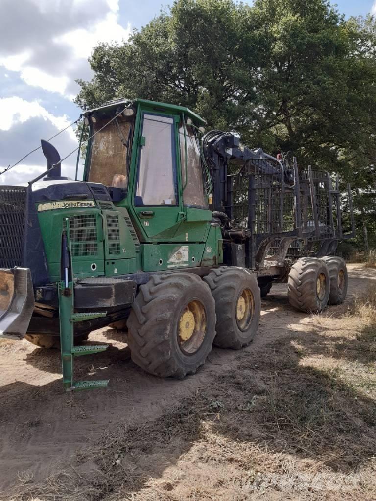 John Deere 1210 G Naudoti miškovežiai (Forvarderiai)
