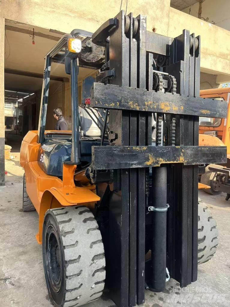 Toyota FD 50 Dyzeliniai krautuvai