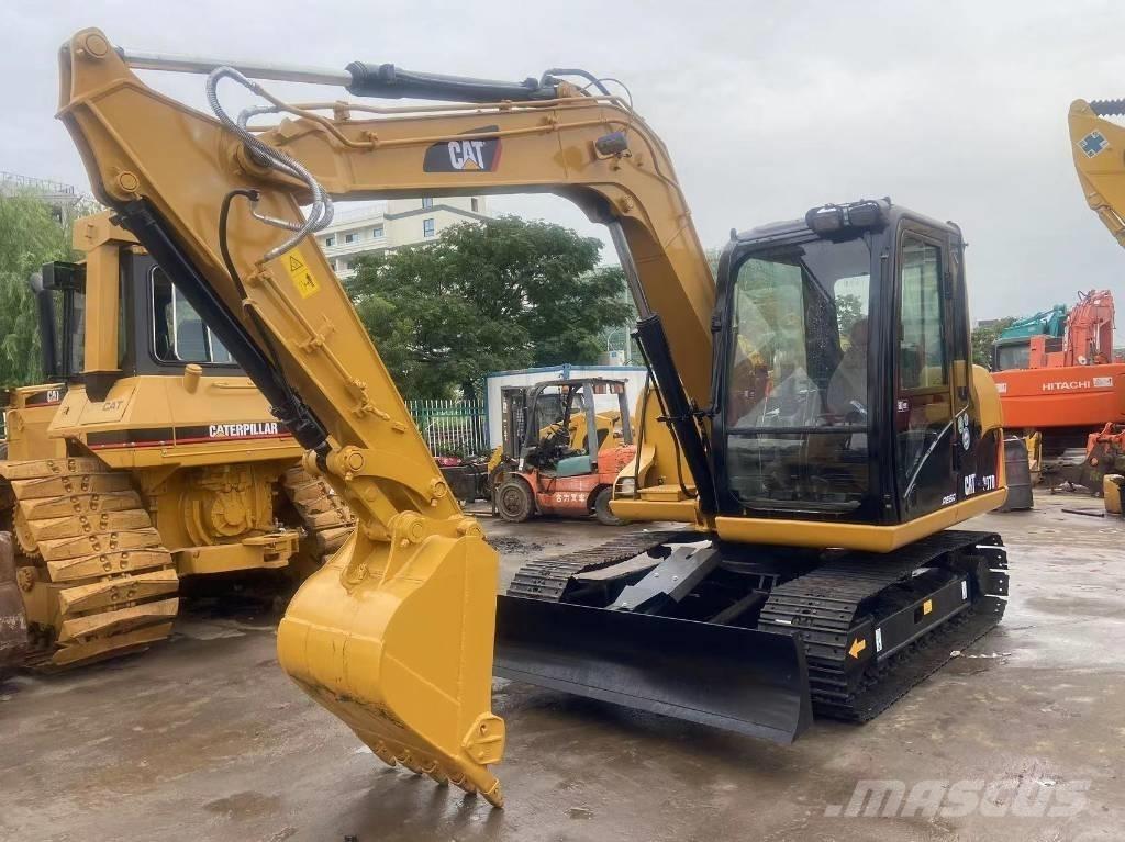 CAT 307 D Vidutinės galios ekskavatoriai 7-12 t