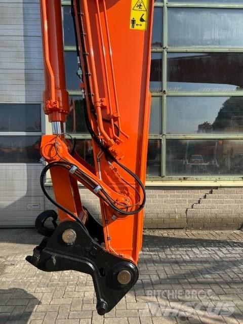 Hitachi ZX 290LCN-5B Vikšriniai ekskavatoriai