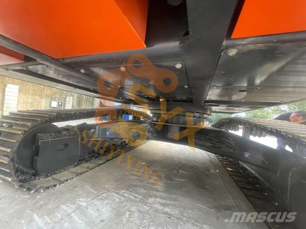 Doosan DX 300 Vikšriniai ekskavatoriai