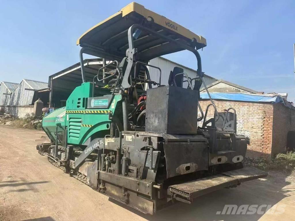 Vögele 1880-2l Asfalto klotuvai