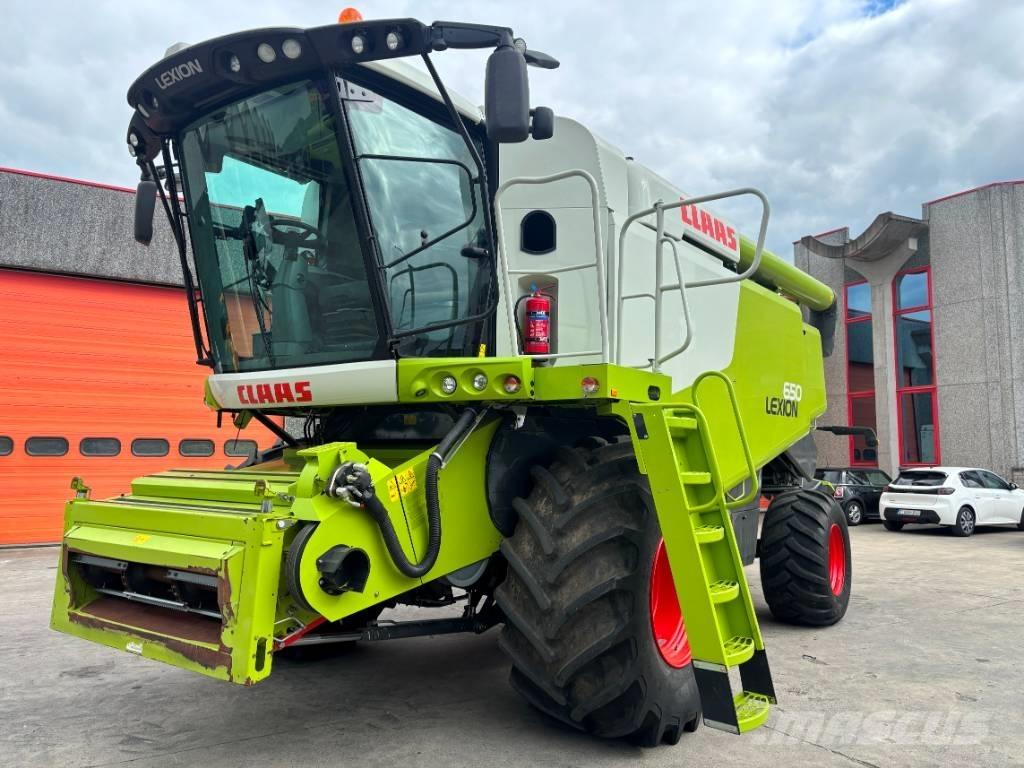 CLAAS Lexion 650 Derliaus nuėmimo kombainai