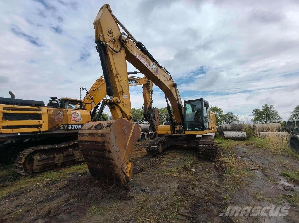 CAT 374 Vikšriniai ekskavatoriai