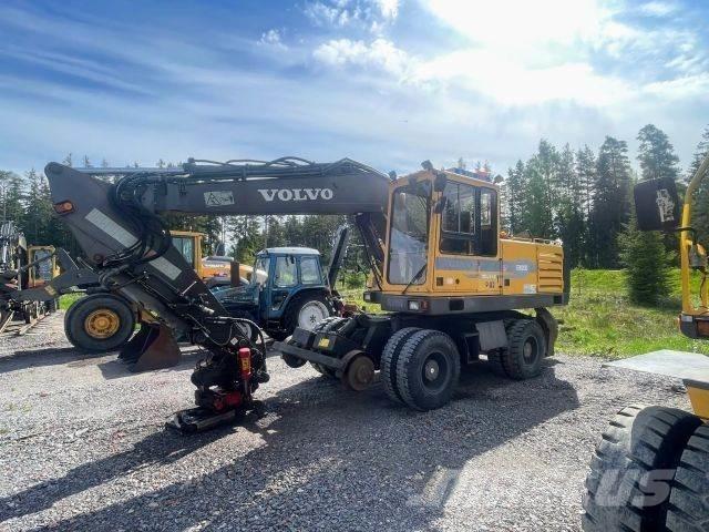 Volvo EW 200 4x4 Ratiniai ekskavatoriai
