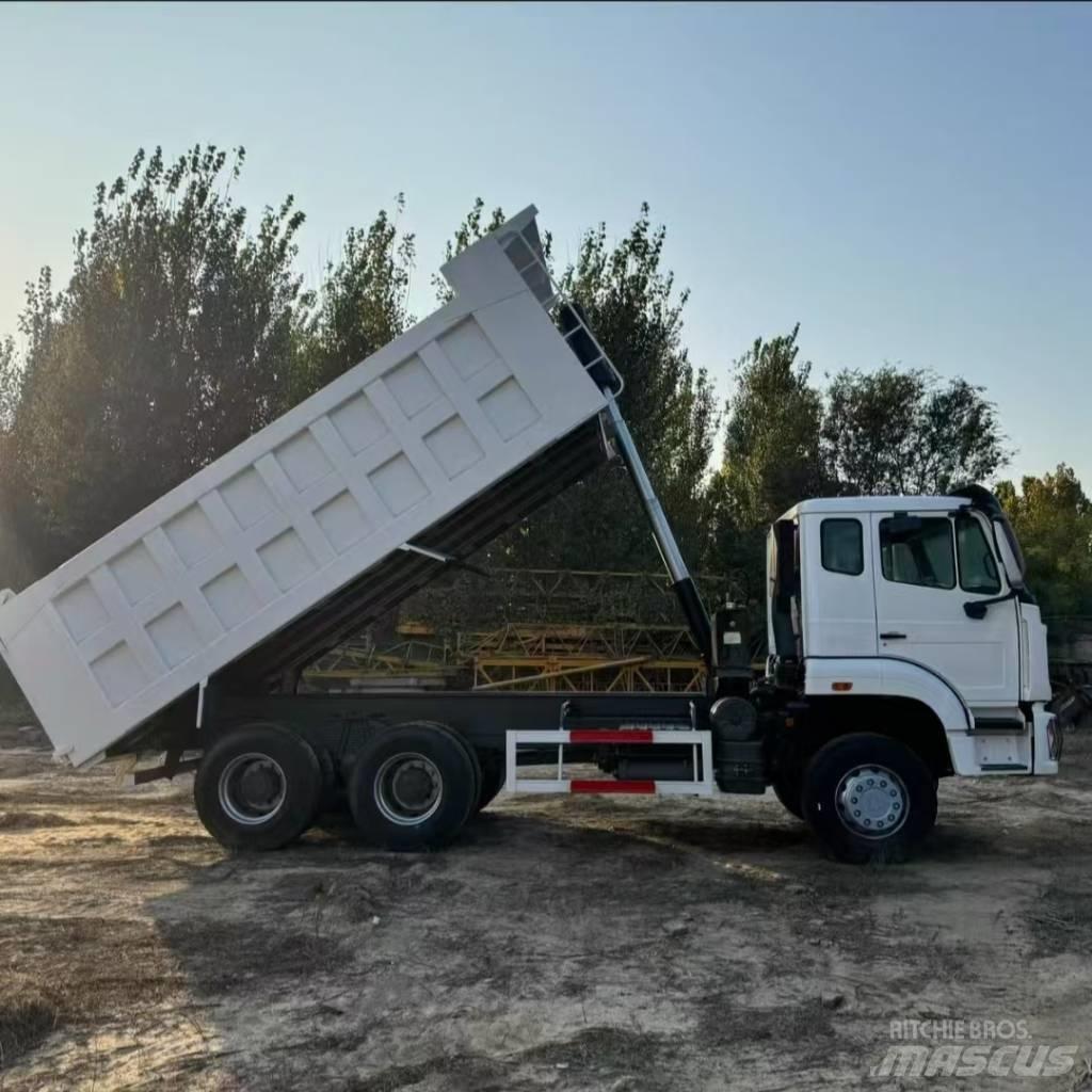Howo 371 6X4 Savivarčių priekabų vilkikai