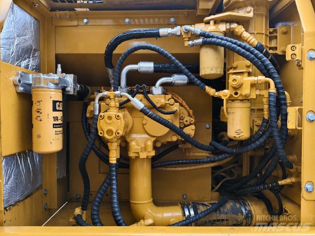 CAT 325 C Vikšriniai ekskavatoriai