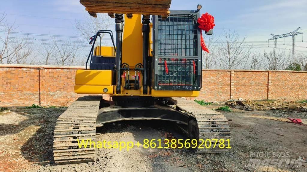 CAT 320 Vikšriniai ekskavatoriai