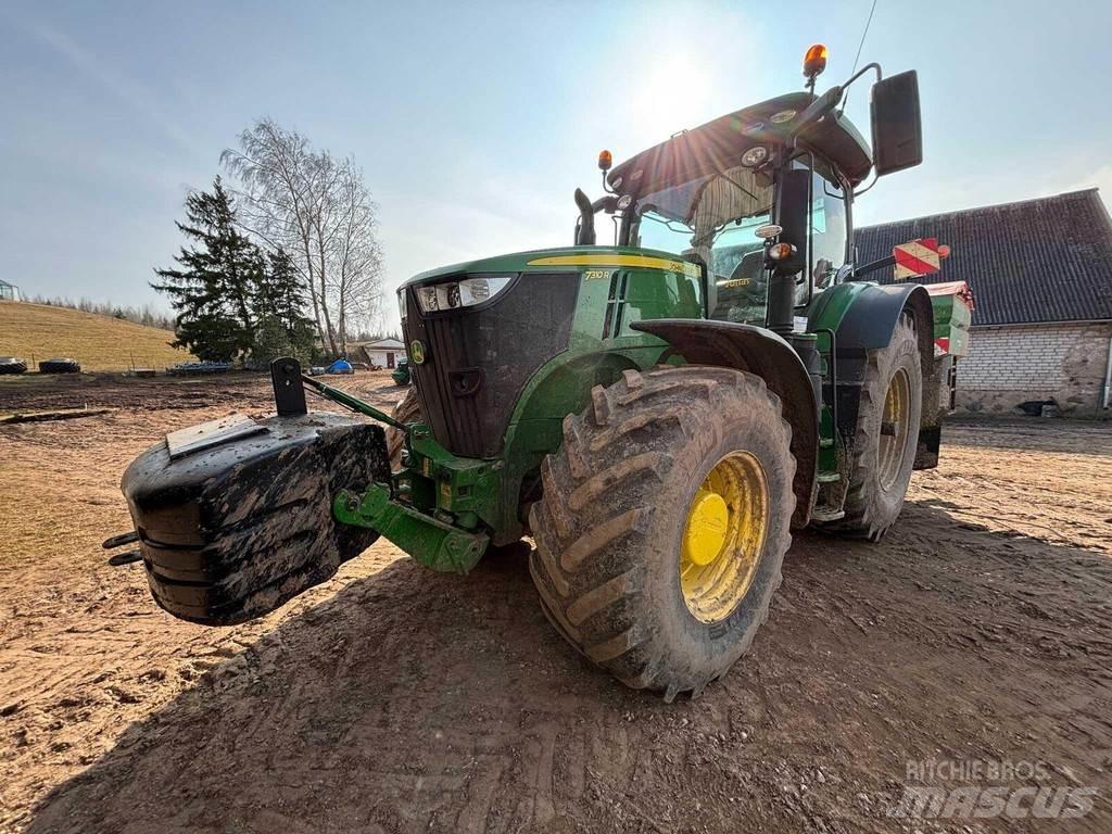 John Deere 7310R Traktoriai