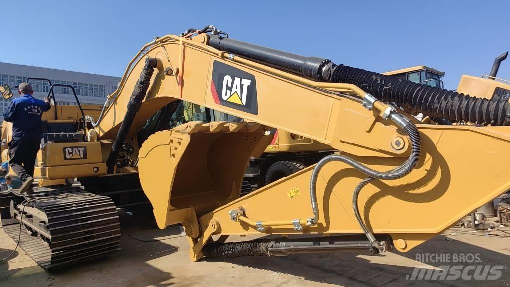 CAT 2018 CAT 320 Ratiniai ekskavatoriai