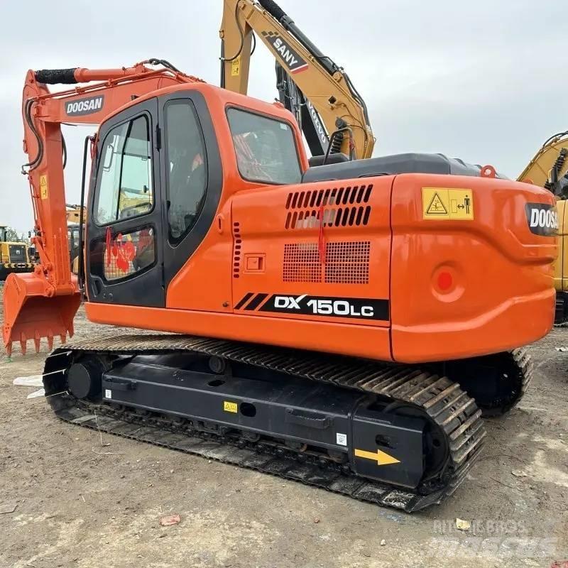 Doosan DX 150 Vikšriniai ekskavatoriai