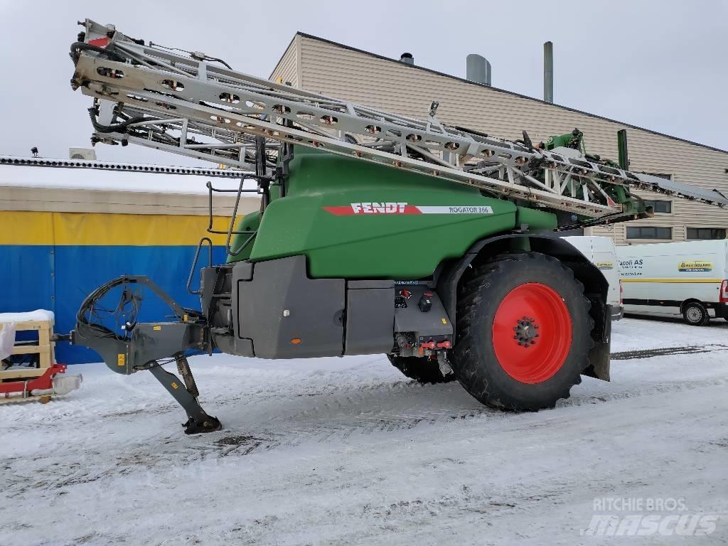 Fendt Rogator 366 Prikabinami purkštuvai