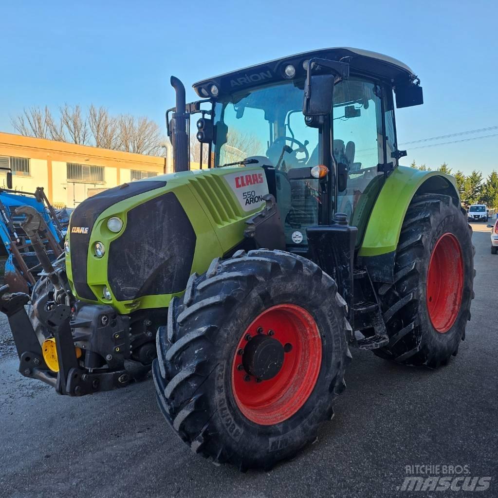 CLAAS Arion 550 Traktoriai