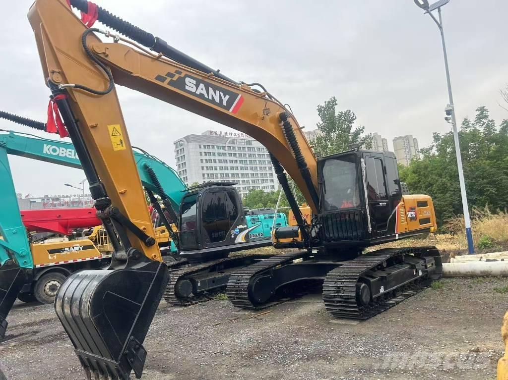 Sany 215c Vidutinės galios ekskavatoriai 7-12 t