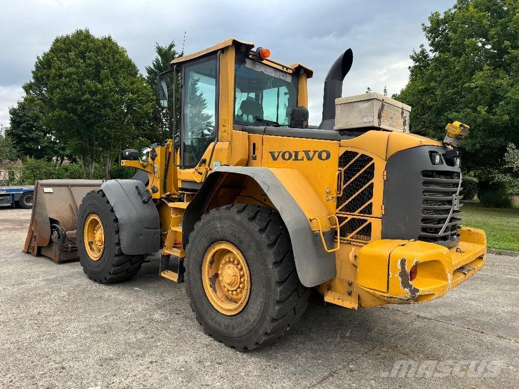 Volvo L 70 F Naudoti ratiniai krautuvai