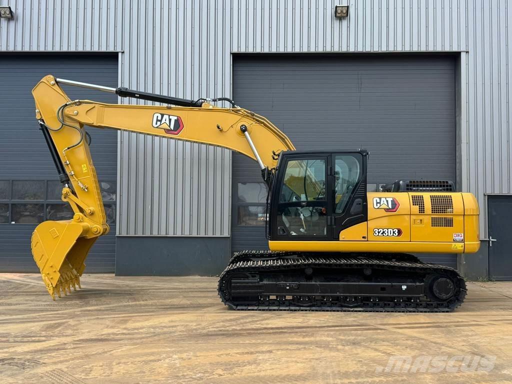 CAT 323D3 Vikšriniai ekskavatoriai