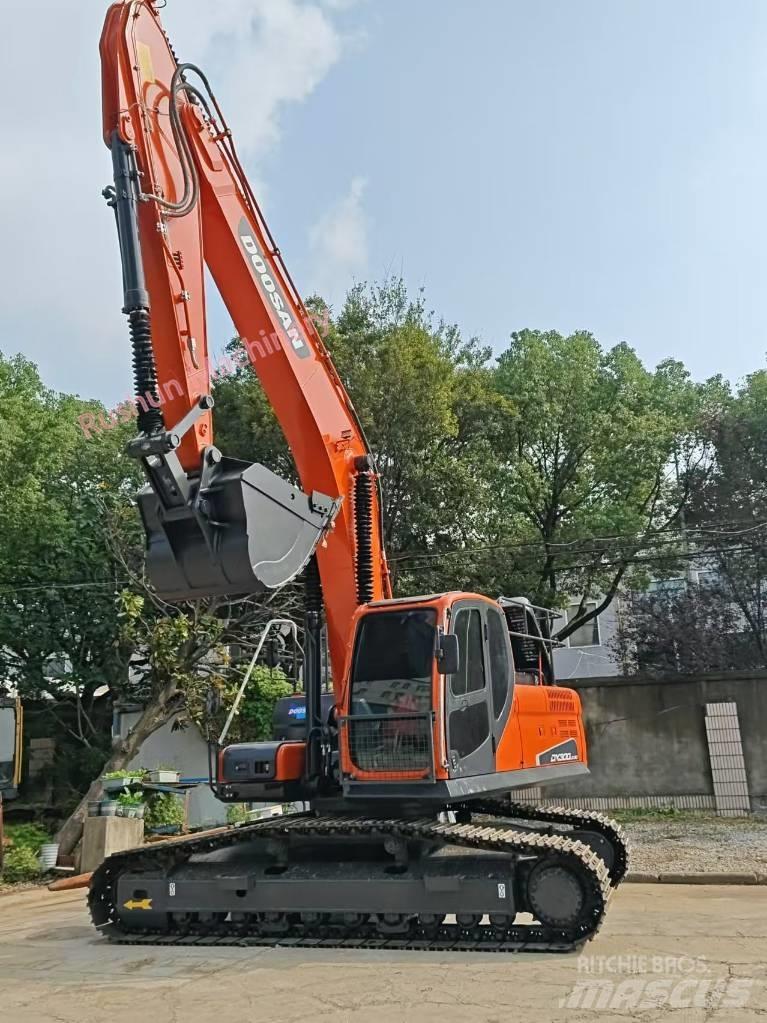 Doosan DX 300 Vikšriniai ekskavatoriai