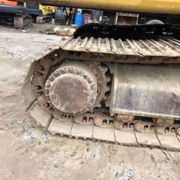 CAT 325 B L Vikšriniai ekskavatoriai