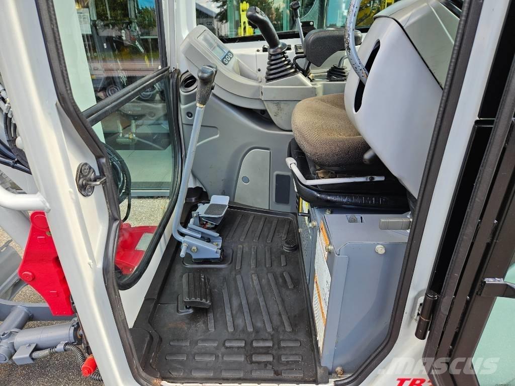 Takeuchi TB 225 Mini ekskavatoriai < 7 t