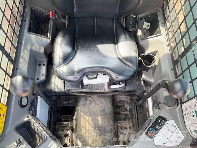 Bobcat S 450 Krautuvai su šoniniu pasukimu