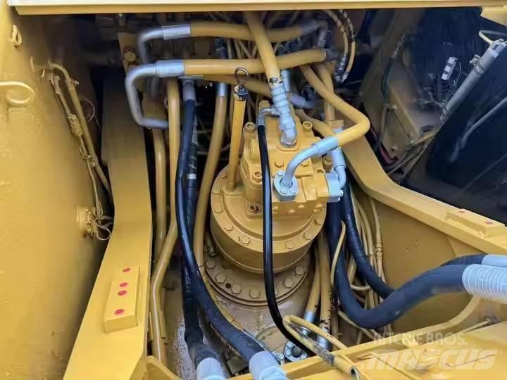 CAT CAT329D2L Vikšriniai ekskavatoriai
