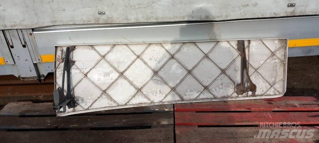 Scania R 420.    1348522 Kabinos ir salonai
