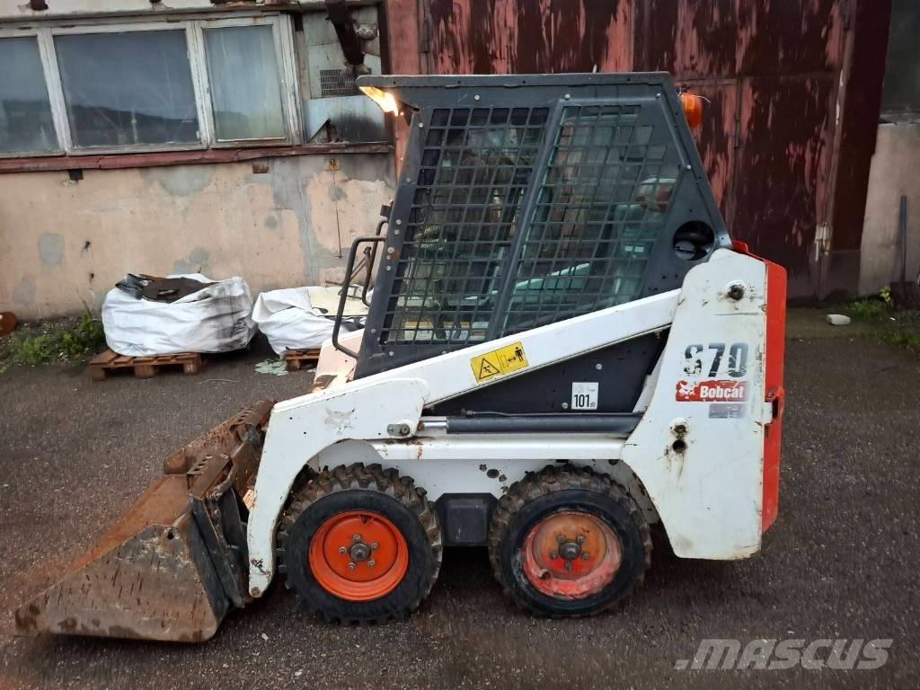 Bobcat S 70 Krautuvai su šoniniu pasukimu