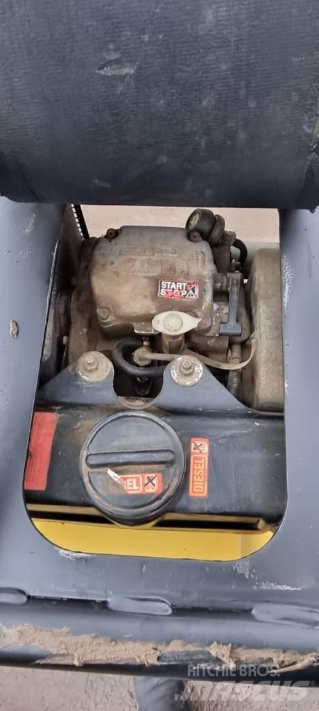 Dynapac LG 500 Vibratoriai