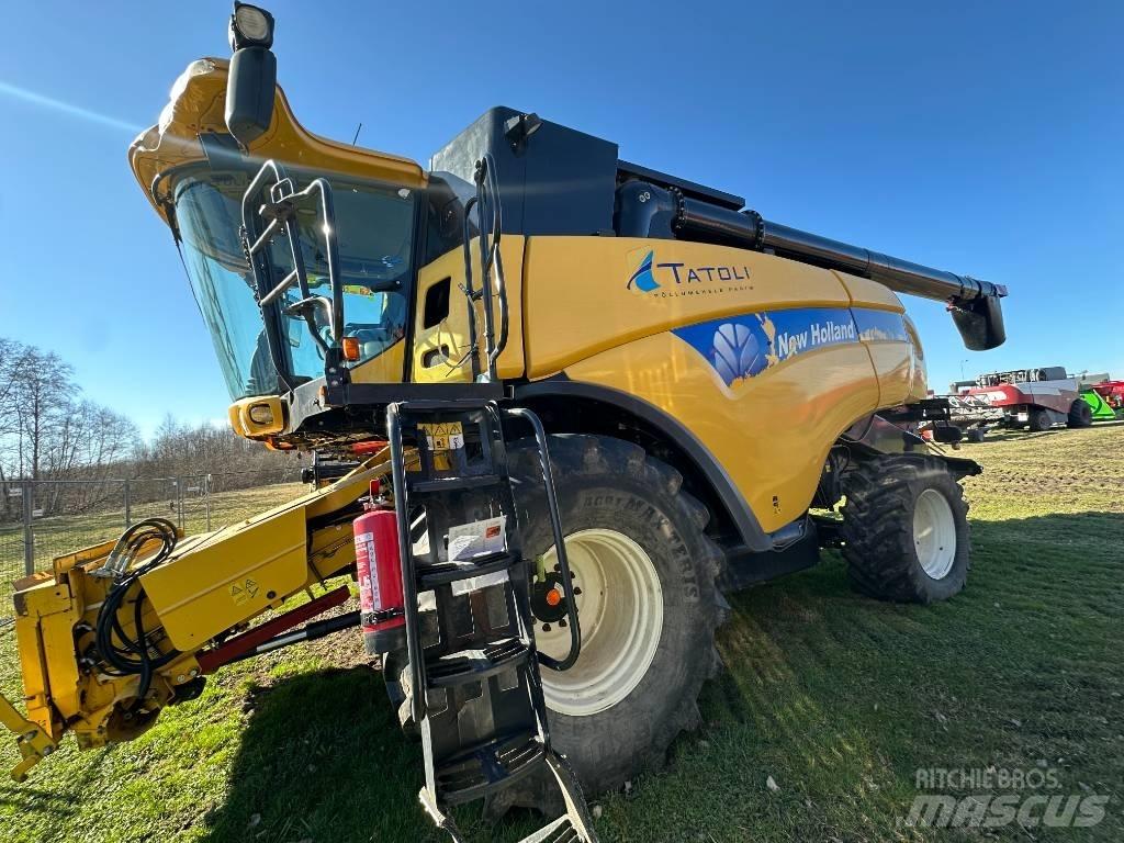 New Holland CX 8080 Derliaus nuėmimo kombainai