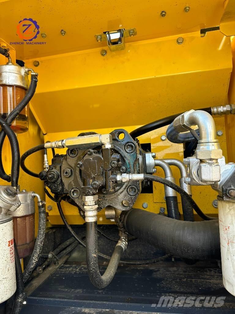 Kobelco SK 200 Vikšriniai ekskavatoriai
