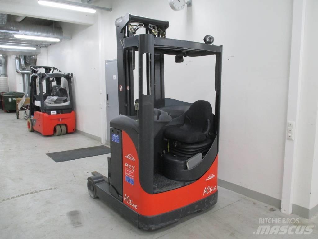 Linde R 12 Šakiniai krautuvai su prailgintu keltuvu