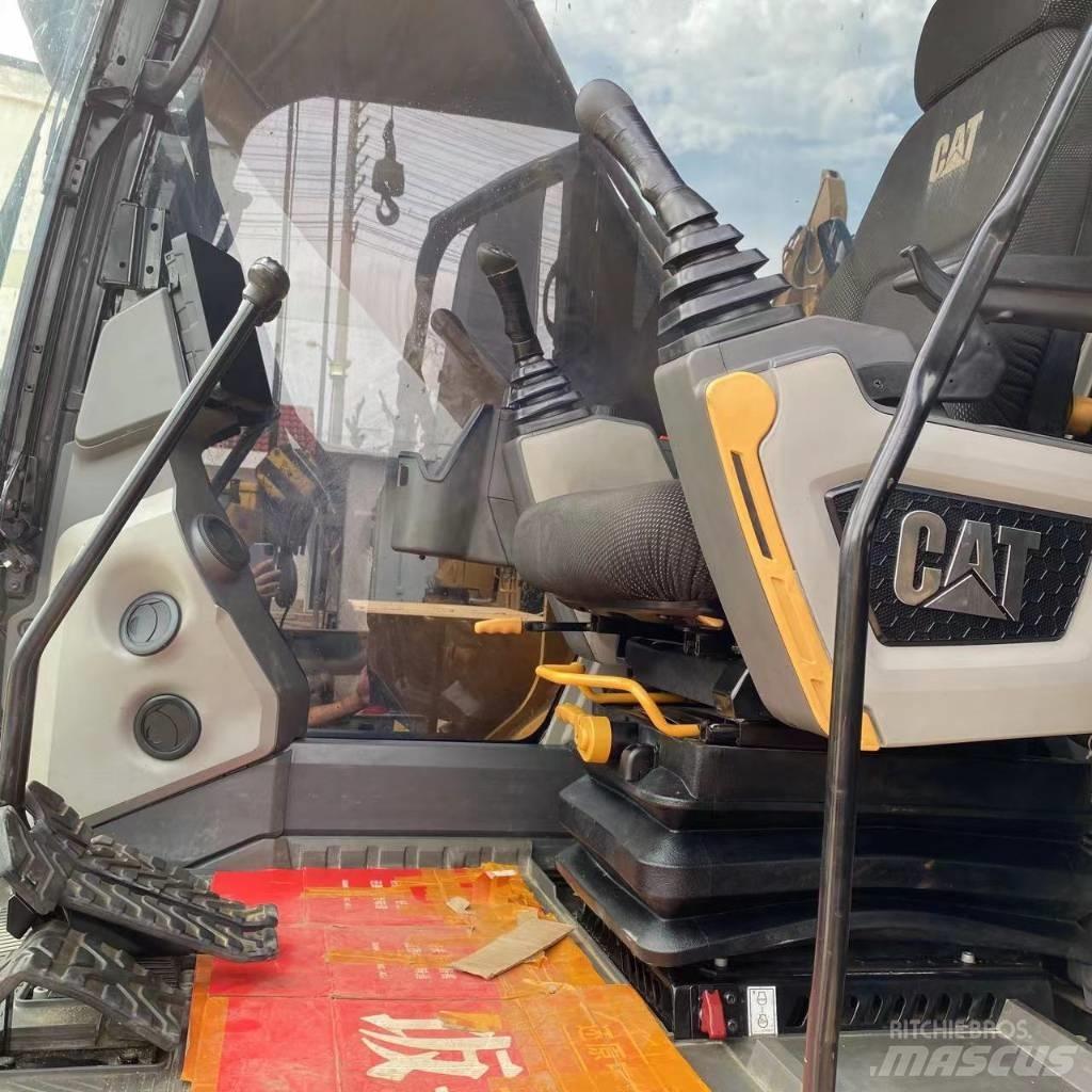 CAT 320 GC Vikšriniai ekskavatoriai