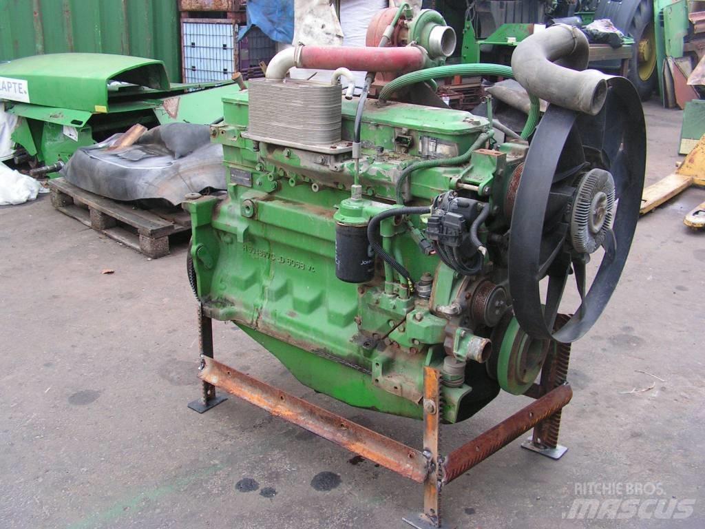John Deere 6920 Varikliai