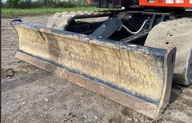 Kubota KX080-4S2 Vikšriniai ekskavatoriai