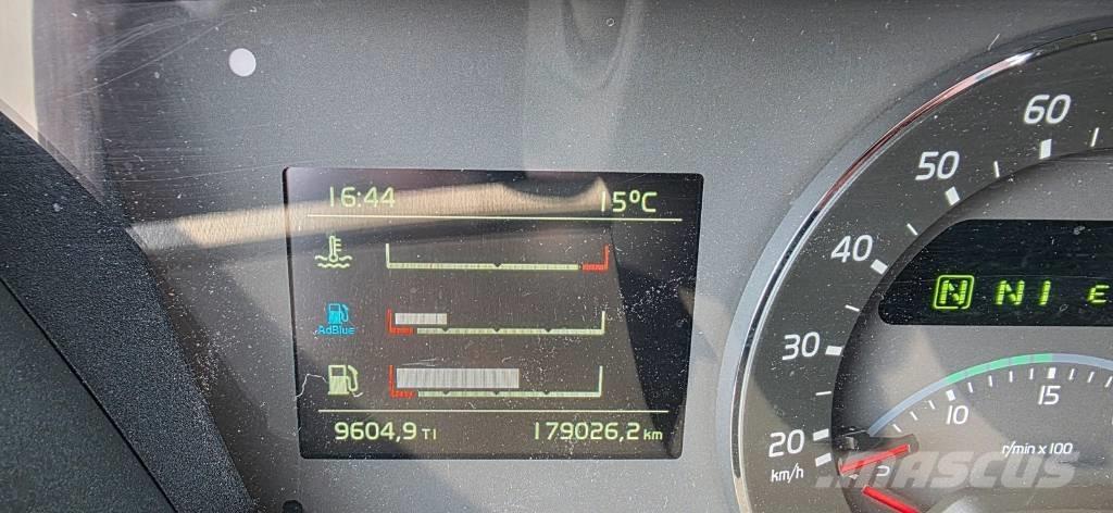 Volvo FH 16 750 Platformos/ Pakrovimas iš šono