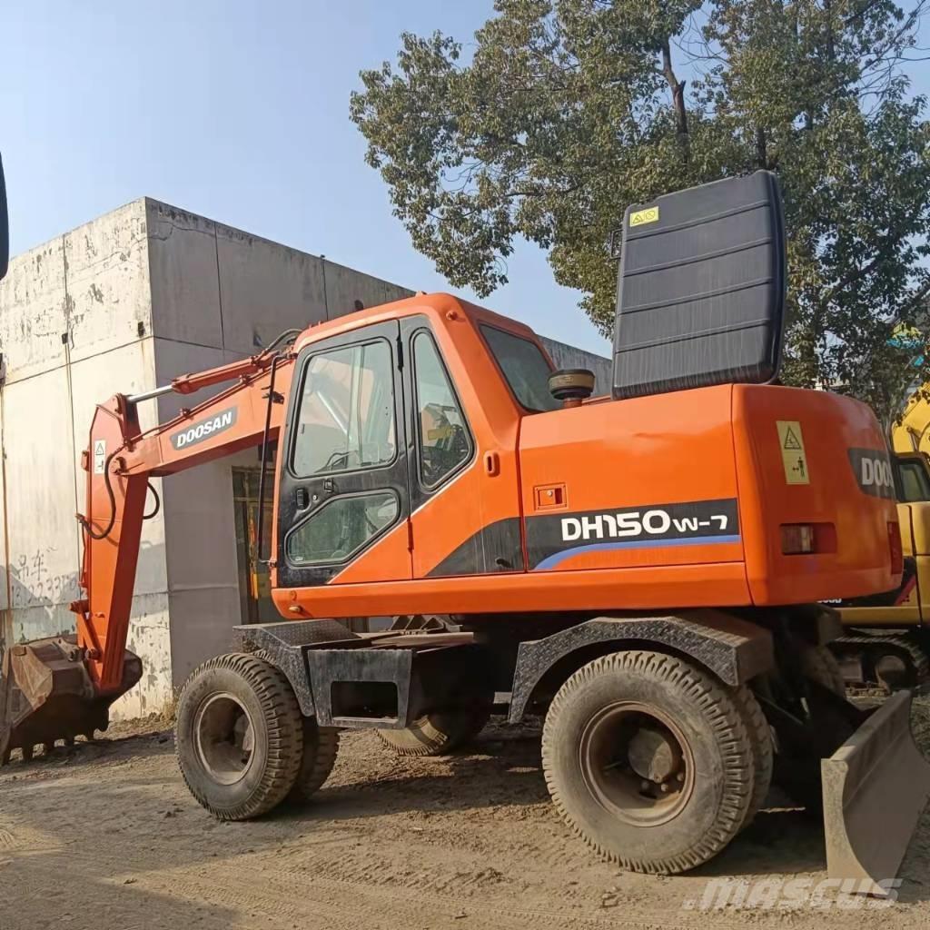 Doosan DH150W-7 Ratiniai ekskavatoriai