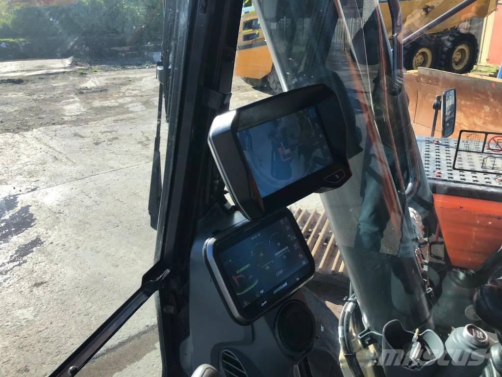 Doosan DX 300 LC Vikšriniai ekskavatoriai