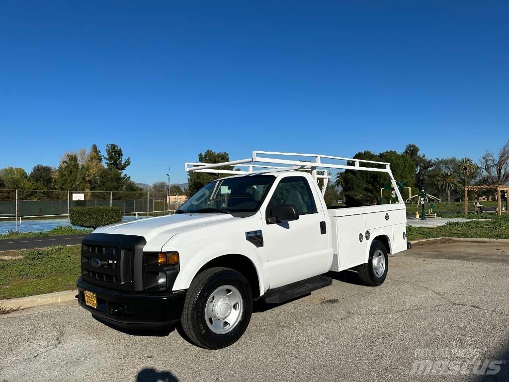 Ford F 250 Pikapai / Bortiniai sunkvežimiai