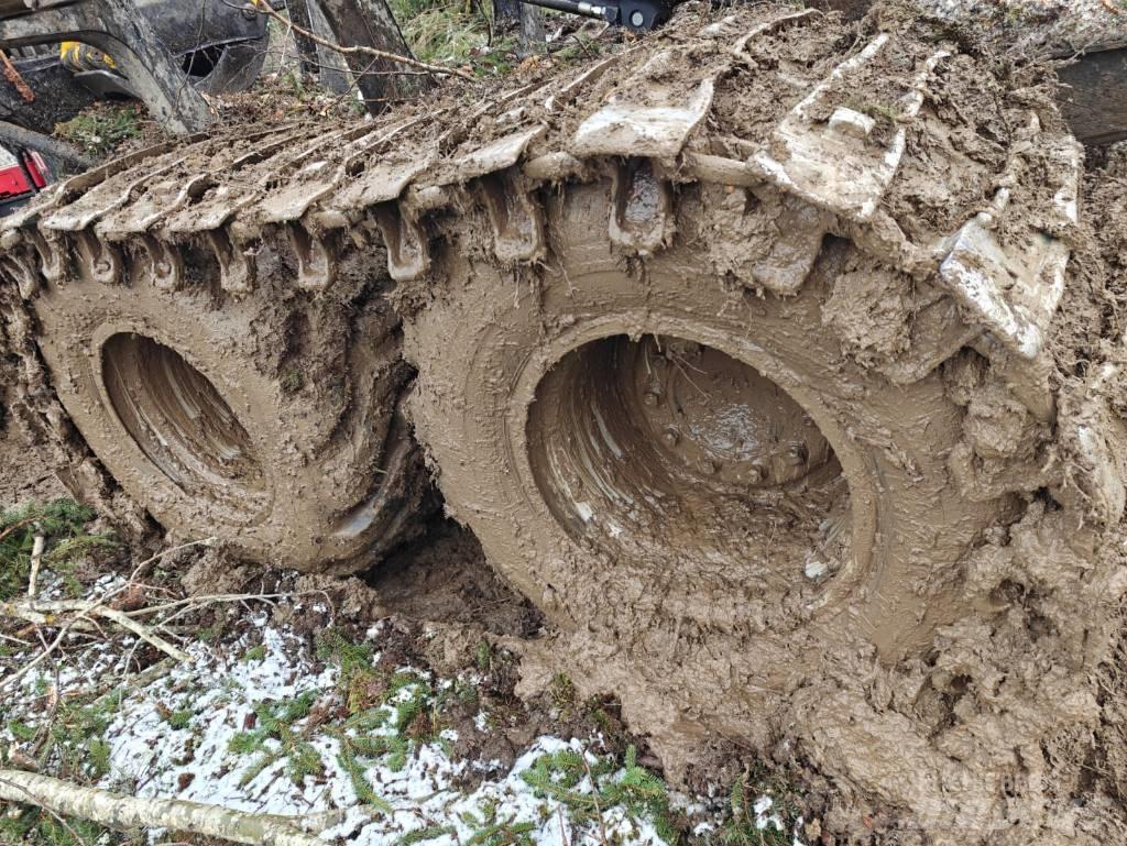 Komatsu 845 Naudoti miškovežiai (Forvarderiai)