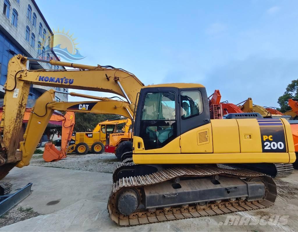 Komatsu PC 200-7 Vikšriniai ekskavatoriai