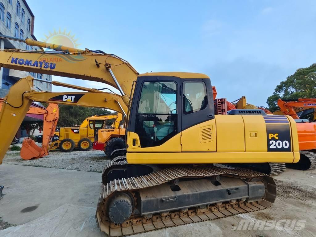 Komatsu PC 200-7 Vikšriniai ekskavatoriai