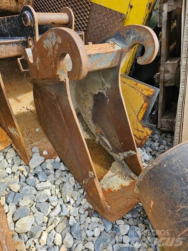 CAT 305 C Mini ekskavatoriai < 7 t