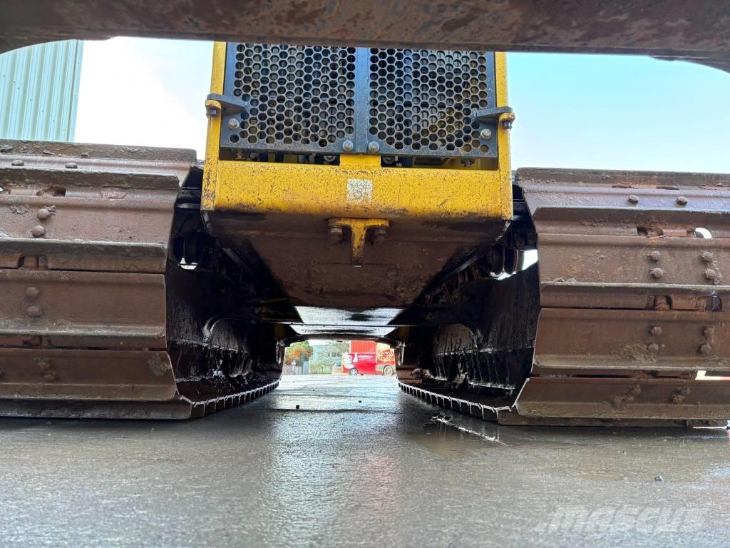 Komatsu D65PX-18E0 Vikšriniai buldozeriai