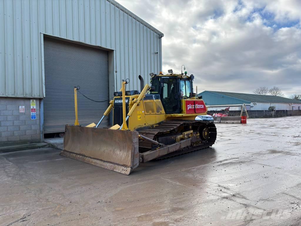 Komatsu D65PX-18E0 Vikšriniai buldozeriai