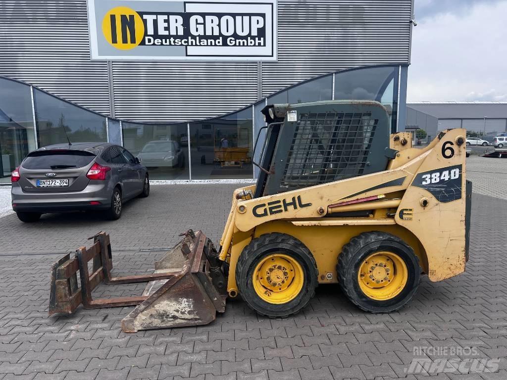 Gehl 3840 E Krautuvai su šoniniu pasukimu
