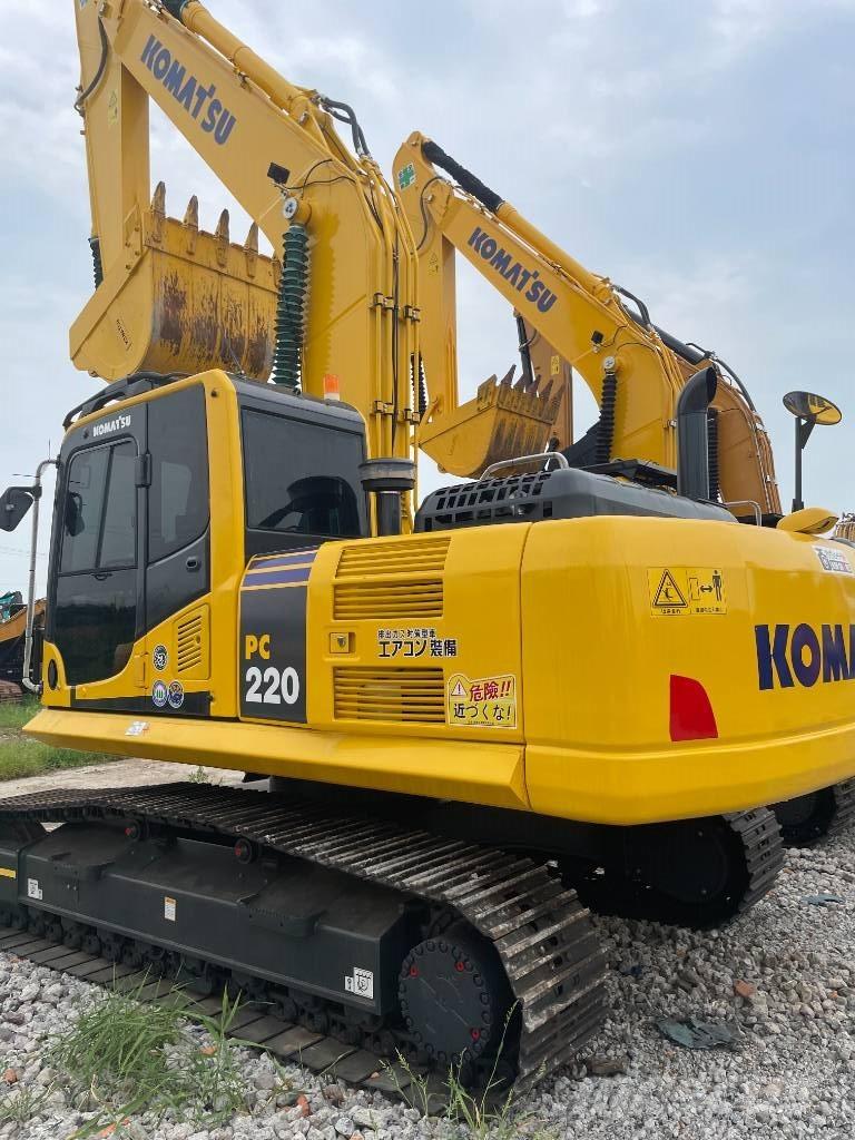 Komatsu PC 220 Vikšriniai ekskavatoriai