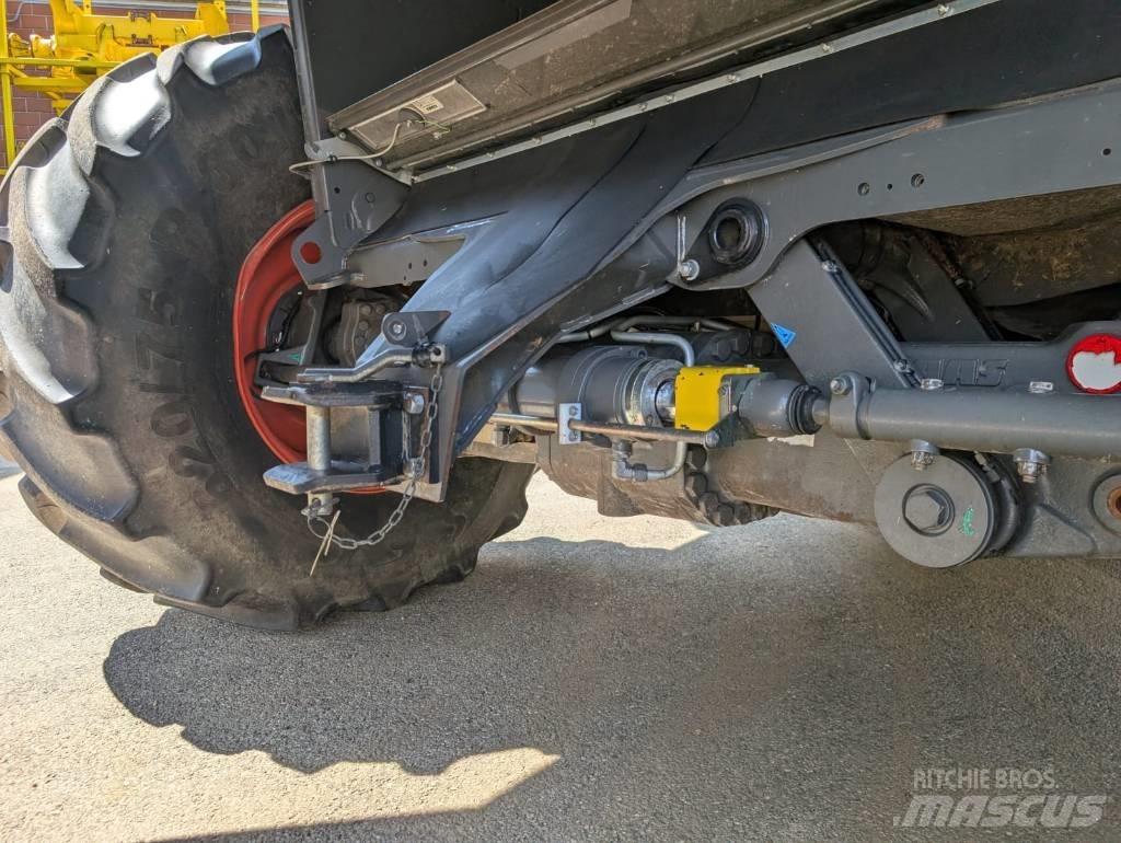 New Holland FR 650 Pašarų ruošimo technika