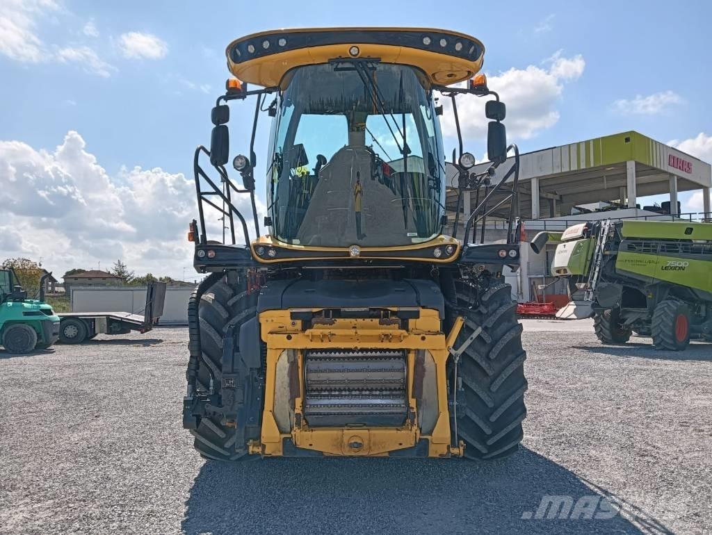 New Holland FR 650 Pašarų ruošimo technika