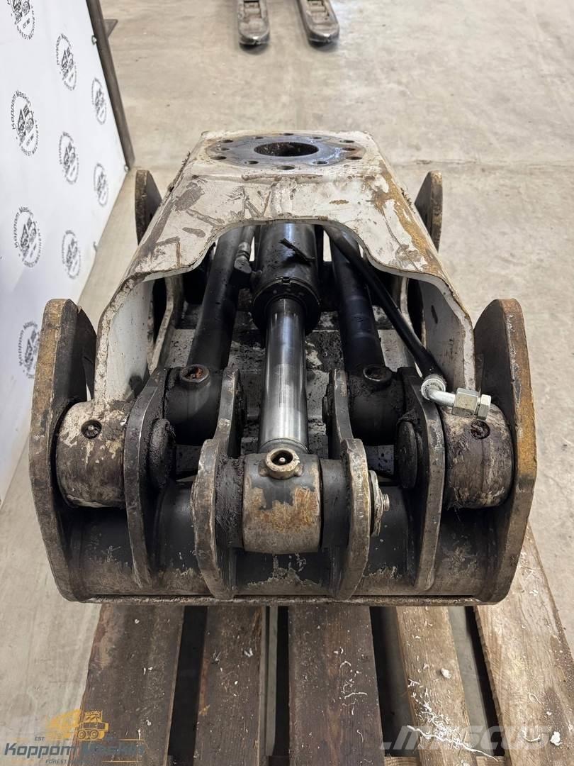 Valmet / Komatsu G36 Griebtuvai
