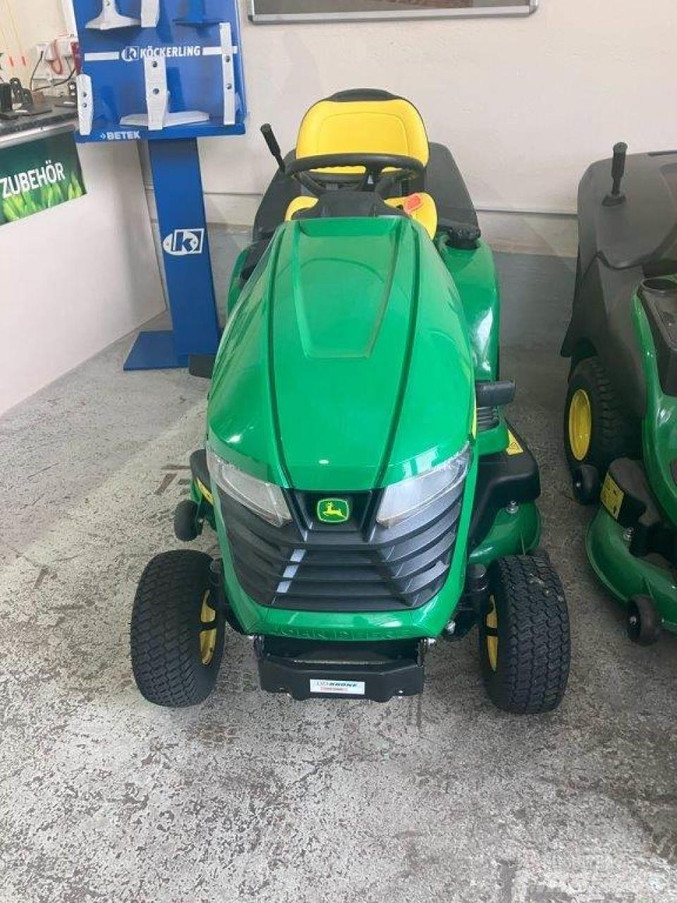 John Deere X350R Sodo traktoriukai-vejapjovės